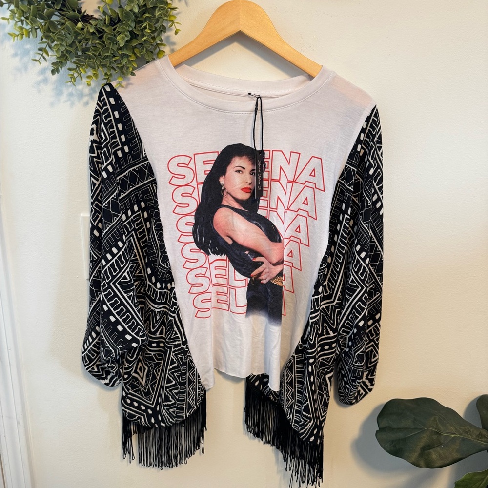 Custom Selena Graphic Tee with Batwing Sleeves Cropped